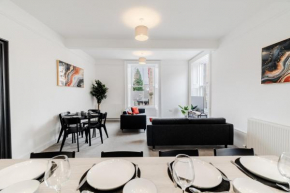 Wild Berry Stays - Swan Street A